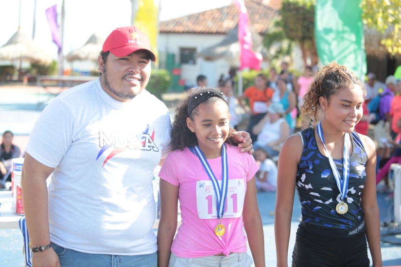 carrera-mujeres-celebracion